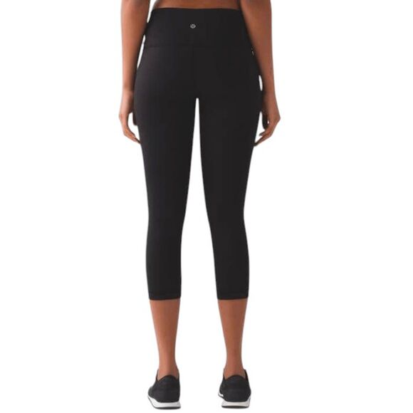 LULULEMON ATHLETICA Wunder Under Crop (Hi-Rise) Full-On Luxtreme 21' Size 2 - Picture 2 of 4